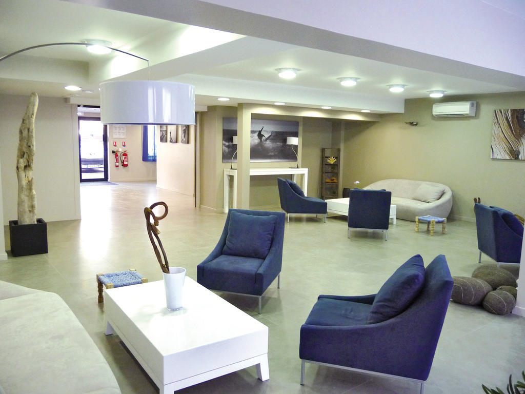 Lagrange Vacances Les Patios Eugenie Биариц Екстериор снимка